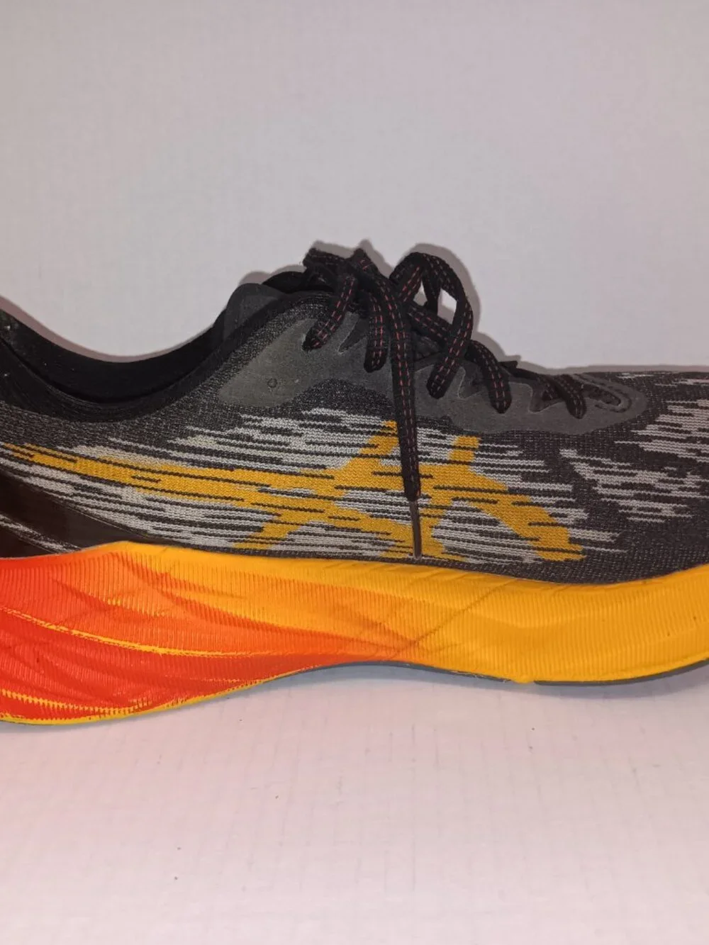 ASICS NOVABLAST 3 WALKING/RUNNING SNEAKERS MEN'S SIZE 12